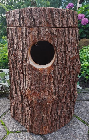 Nisthöhle für kleine Enten